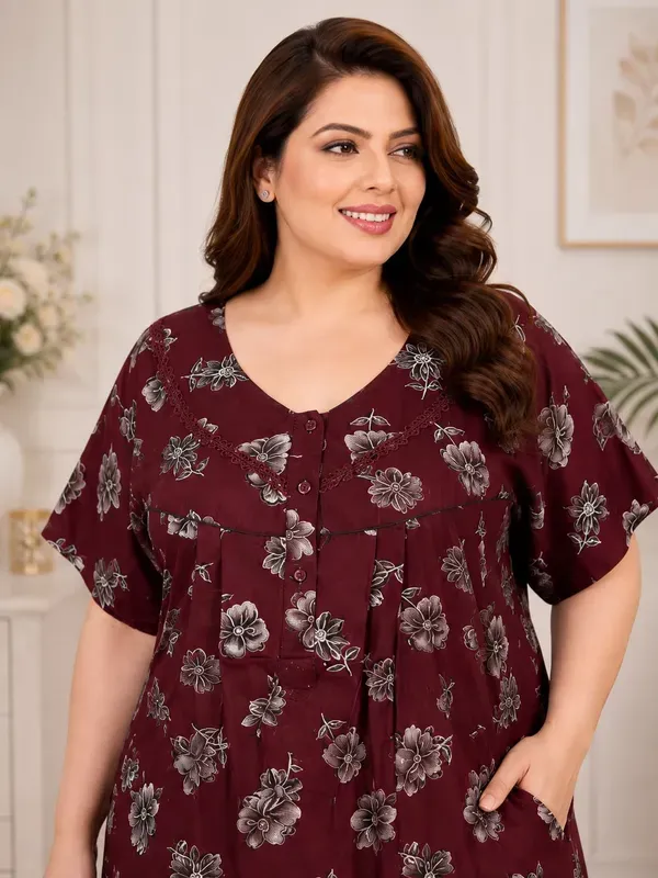 Plus_Size_Printed_Nighty_For_Women_Comfortable_Nightwear
