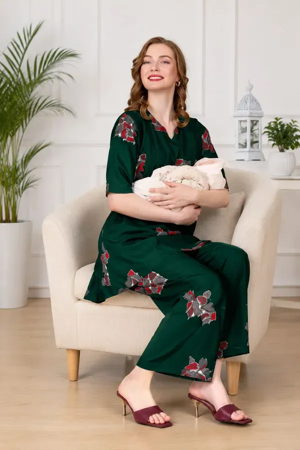 Nursing_Maternity_Cord_Set_For_Women