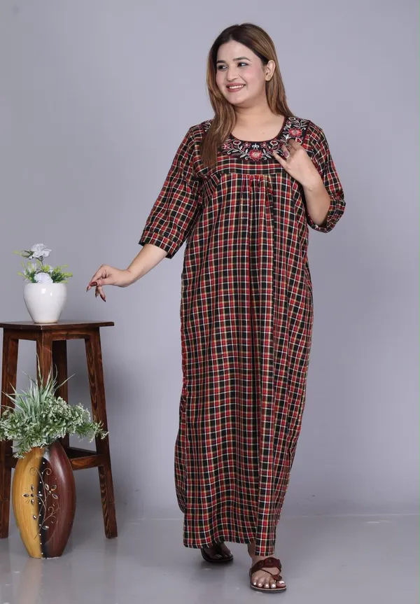 Maroon_Cotswool_Relaxed_Fit_Checkered_Nightdress_For_Women