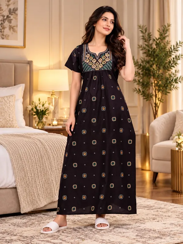 Maya_Print_Premium_Cotton_Nighty_with_Embroidery_and_Pocket