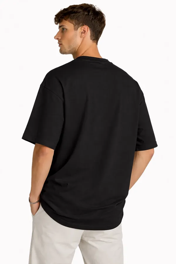 Black_Oversized_Crew_Neck_T-Shirt_for_Men