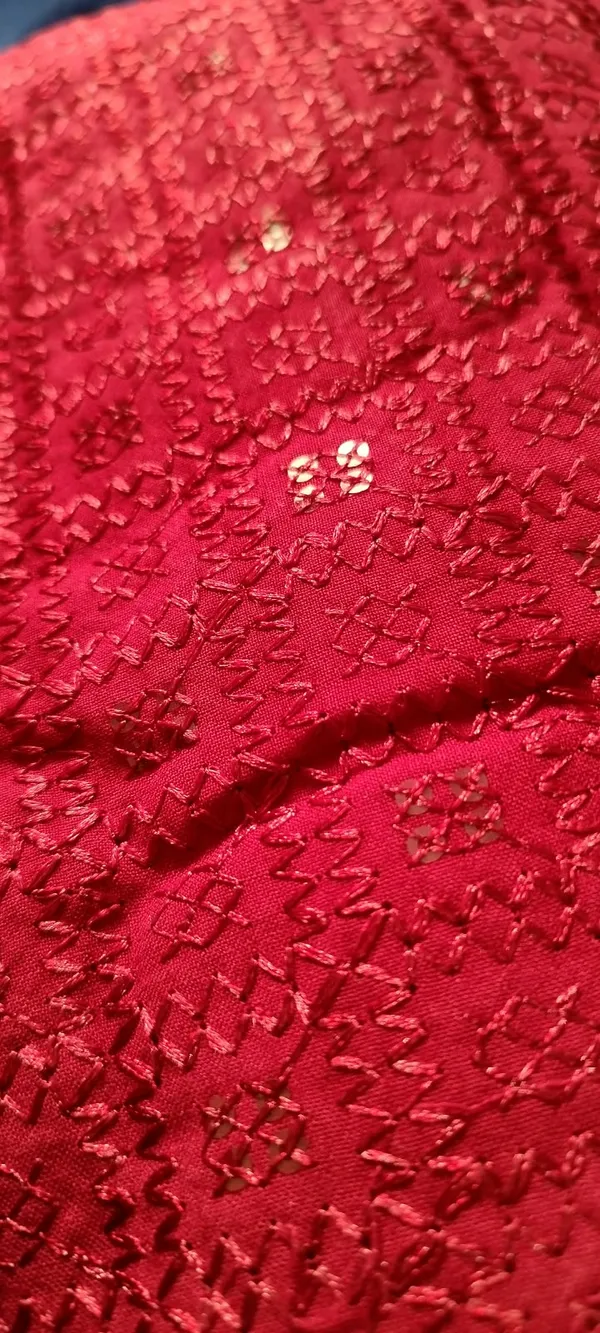 Red_Textured_Regular_Fit_Kurta_for_Men