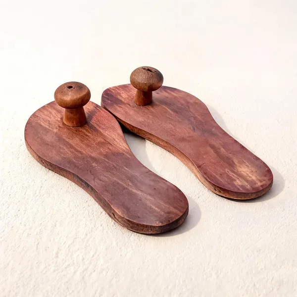 Brown_Wooden_Traditional_Khadau_Sandals_For_Men_-_Pack_Of_2
