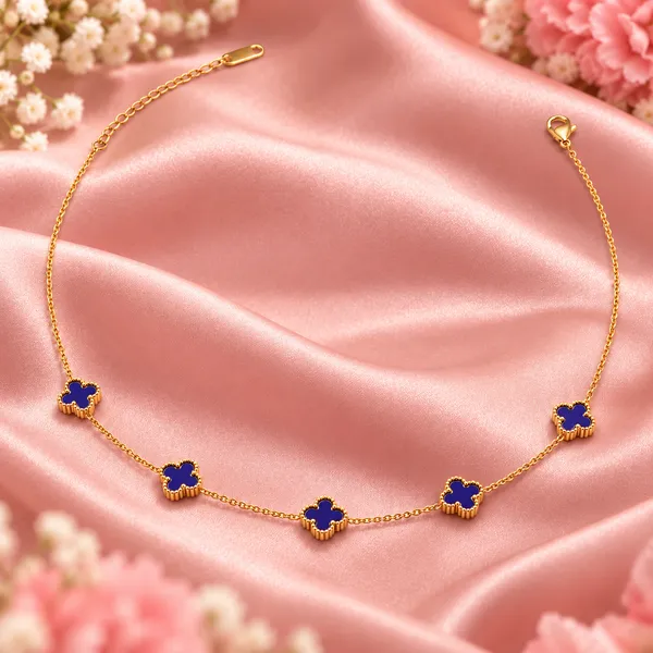 Elegant_Gold-Tone_Blue_Clover_Multi-Motif_Pendant_Necklace