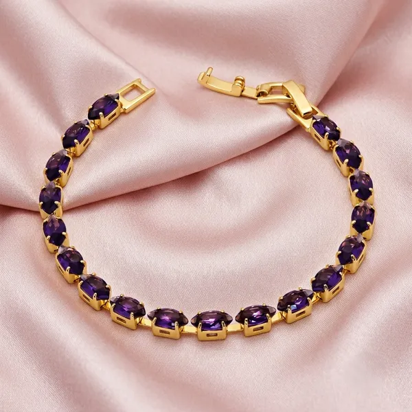 Gold_Stainless_Steel_Tarnish-Resistant_Bracelet_For_Women