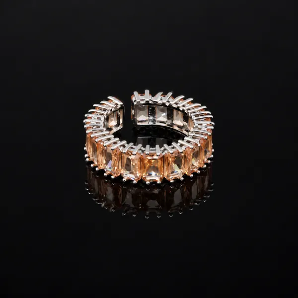 Champagne_Stone_Metallic_Bracelet_for_Women