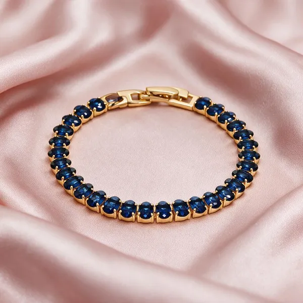 Gold_Stainless_Steel_Contemporary_Bracelet_For_Women
