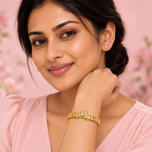 Golden_Leaf_Bangle_with_Sparkling_Stone_Accents