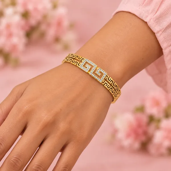 Golden_Greek_Key_Bangle_with_Sparkling_Stone_Details