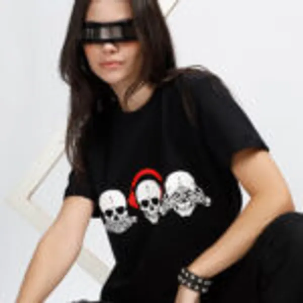 Wise_Skulls_Crew_Neck_Tee_Unisex