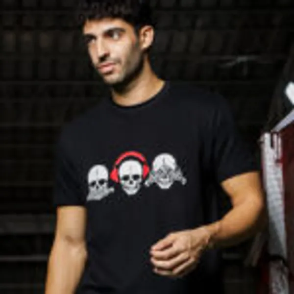Wise_Skulls_Crew_Neck_Tee_Unisex