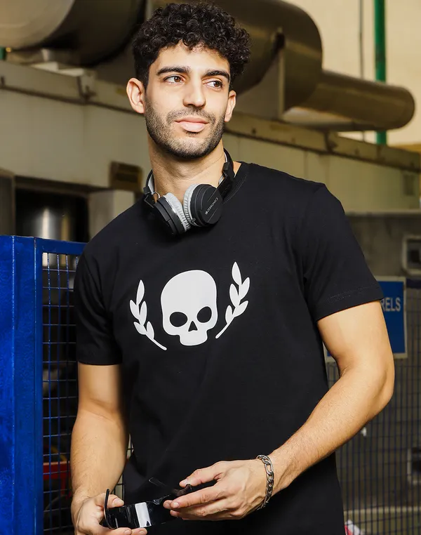 Classic_Logo_Tee_Black_Unisex