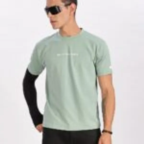 Timeless_Tee_Pista_Unisex