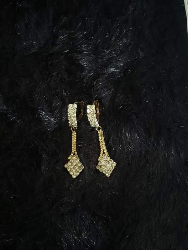 Gold-Tone_Crystal_Drop_Earrings_for_Women