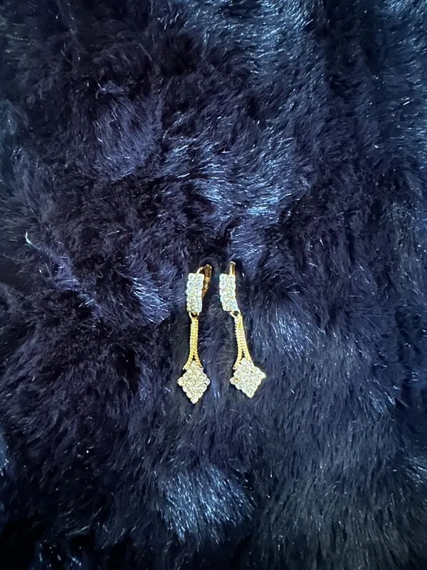 Gold-Tone_Crystal_Drop_Earrings_for_Women