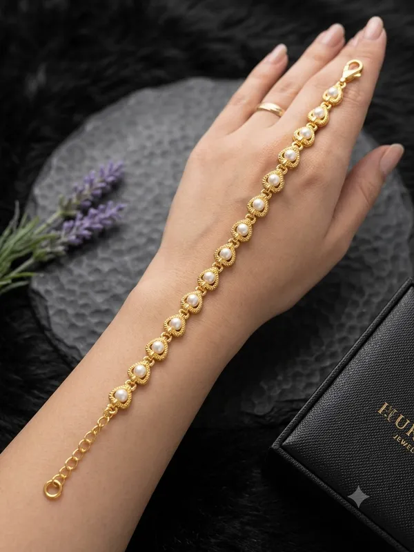 Gold_Tone_Pearl_Beaded_Bracelet_for_Women