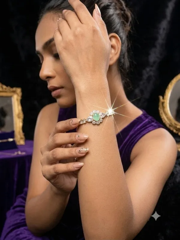 Green_Stone_Floral_Bracelet_for_Women