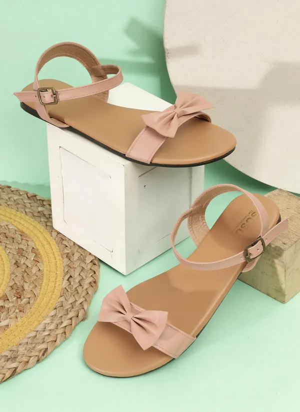 Pink_Synthetic_Flat_Sandals_For_Women