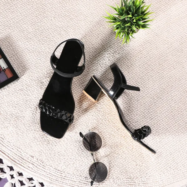 Black_Glossy_Block_Heel_Sandals_For_Women