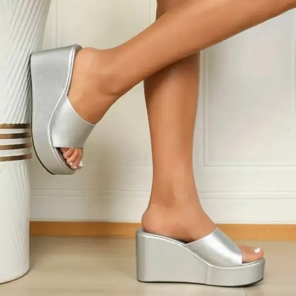 Silver_Metallic_Wedge_Sandals_For_Women