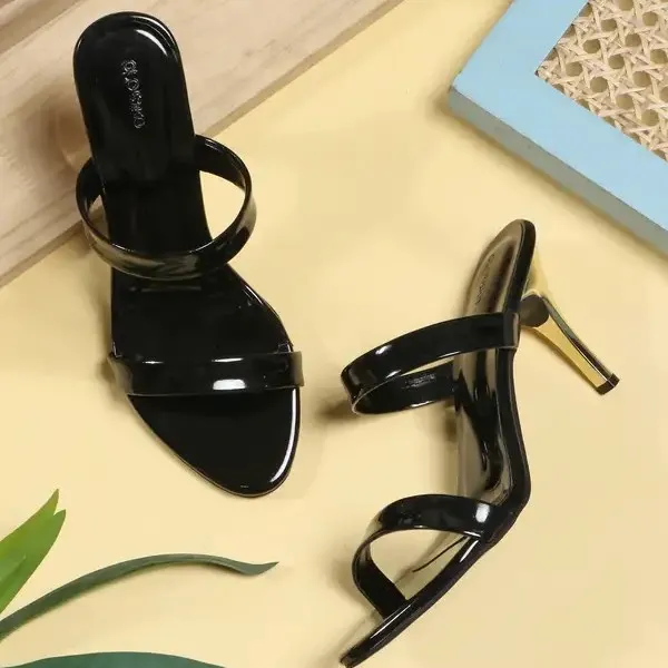 Black_Patent_Heeled_Sandals_For_Women