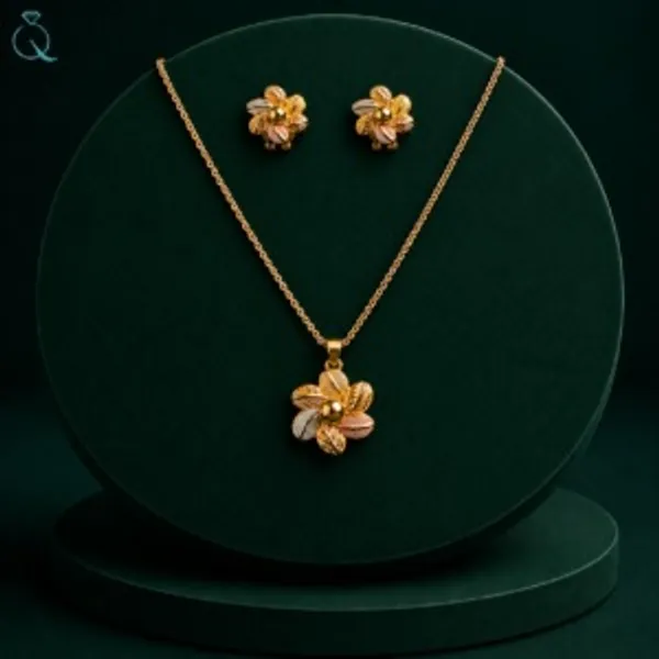 Gold_Tone_Floral_Necklace_And_Earrings_Set_for_Women