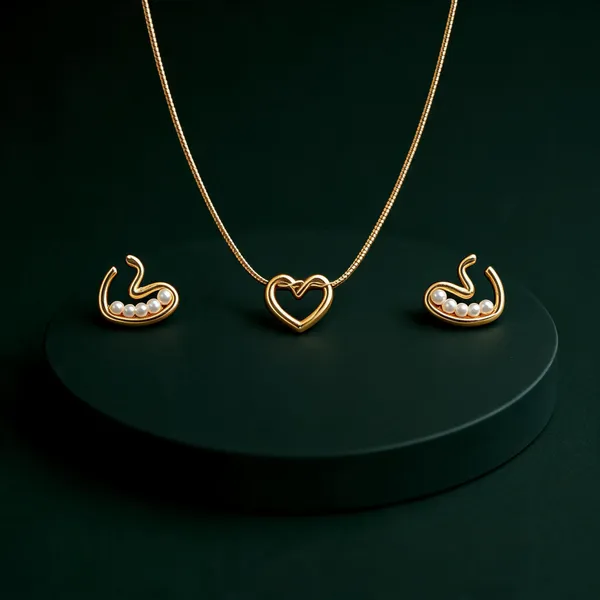 Golden_Alloy_Heart_Pendant_Necklace_And_Earrings_Set_For_Women