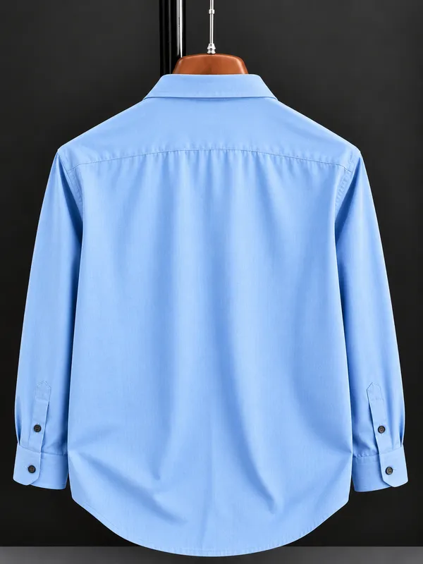 Light_Blue_Button_Down_Long_Sleeve_Shirt_for_Men