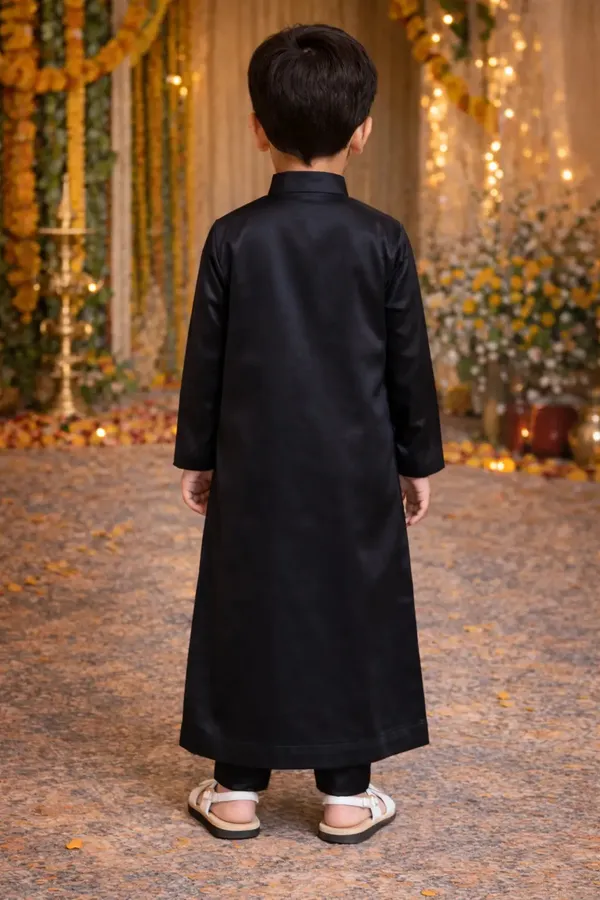 Black_Jubba_For_Boys_|_Traditional_Islamic_Thobe_For_Kids_|_Stylish_Full_Sleeve_Kurta_Jubba_For_Boys_|_Wedding,_Eid_&_Festive_Wear