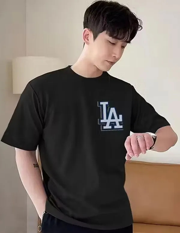 Black_Pure_Cotton_Printed_Oversized_Round_Neck_T-Shirt_For_Men