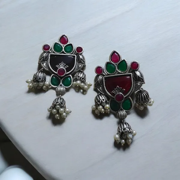 Vahini_Ruby_And_Emerald_Danglers