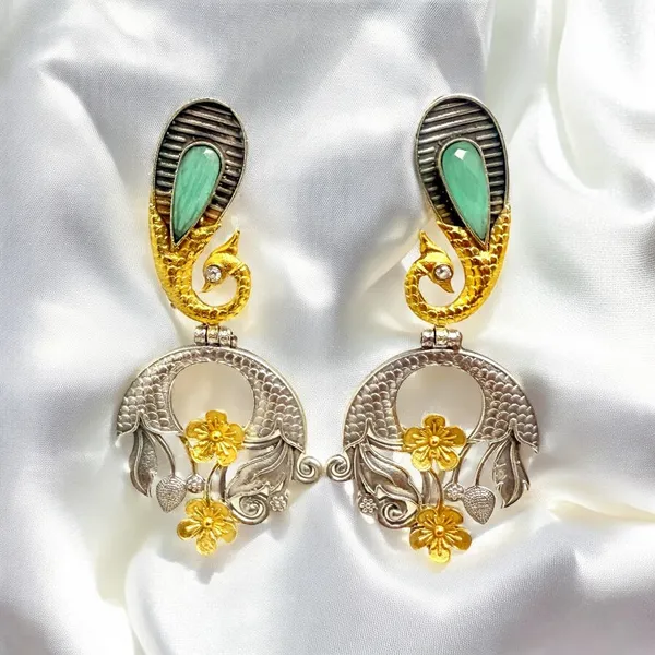 Hansika_Dangler_Earring_Green