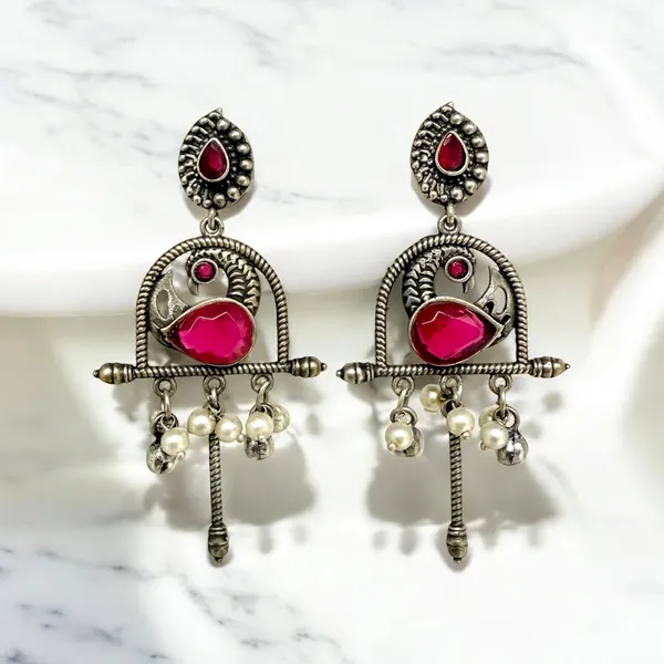 Kalindi_Dangler_Earring_Ruby