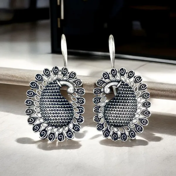 Hridvika_Hook_Earring