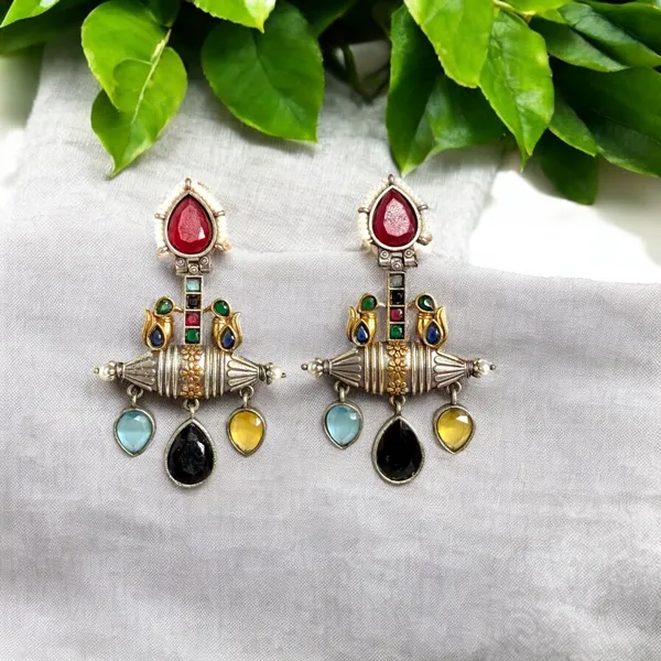 Taruvi_Dangler_Earring_Multicolor