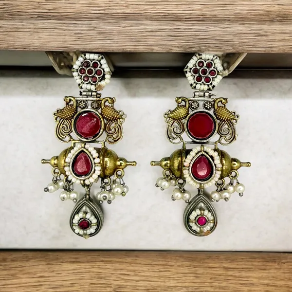 Rajhansi_Dangler_Earring_Ruby