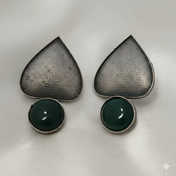 Ukti_Earrings