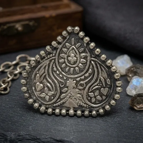 Aavani_Ring