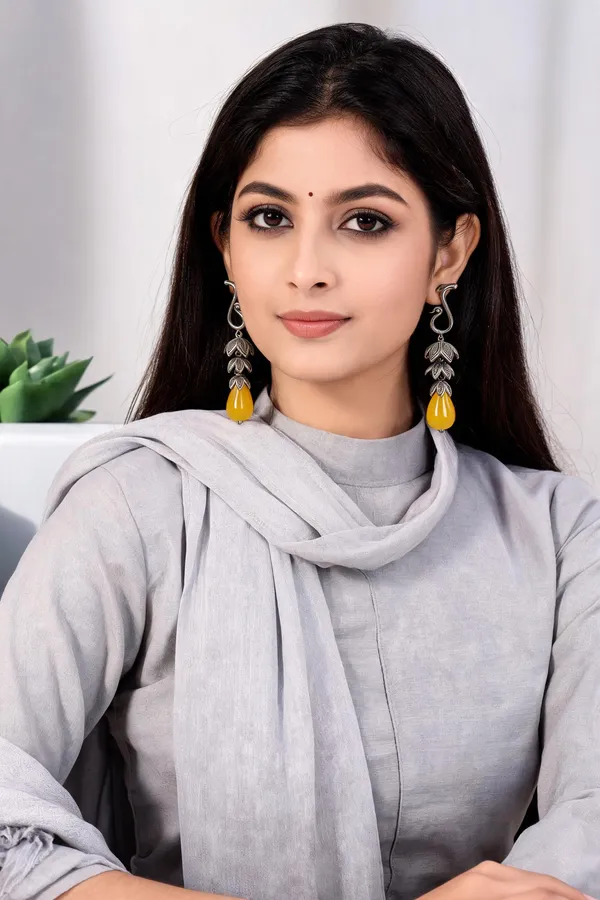 Mayuri_Dangler_Earring_Yellow