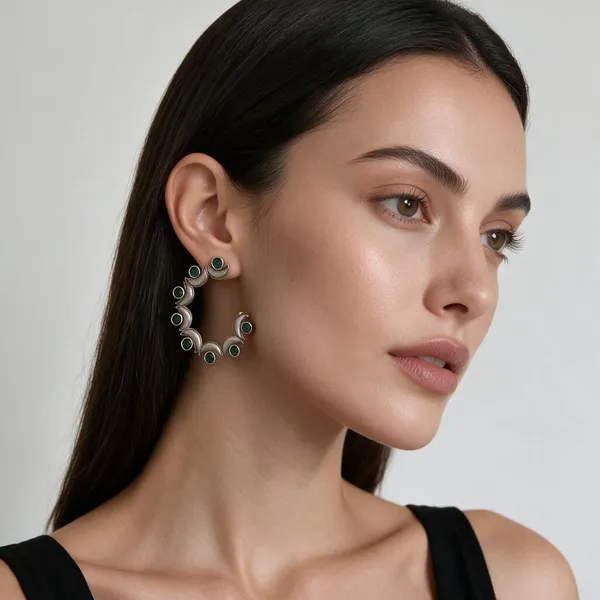 Chandrika_Dangler_Earring_Emerald