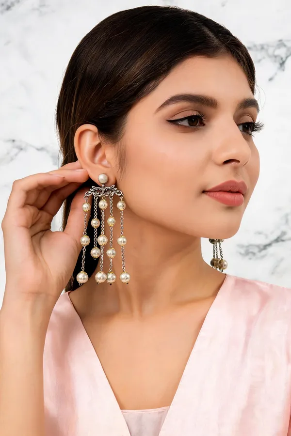 Yamika_Dangler_Earrings