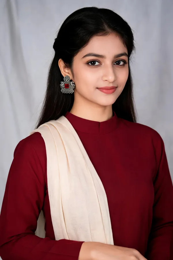 Aarna_Studs_Earrings_Ruby