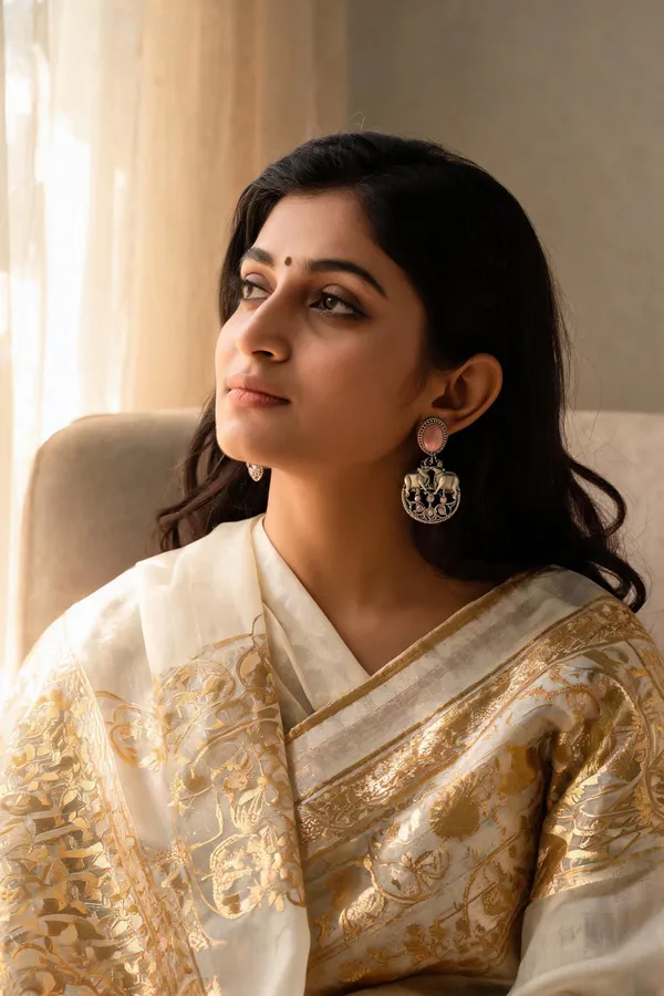 Nandika_Dangler_Earrings_Pink