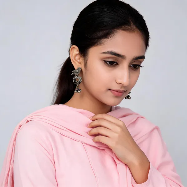 Shayla_Dangler_Earring