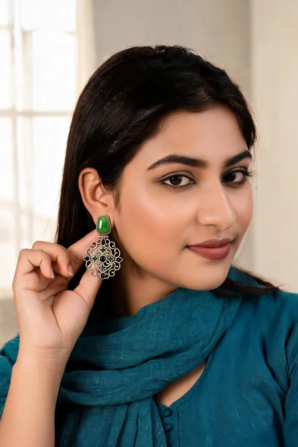Dhangi_Stud_Earring_Green