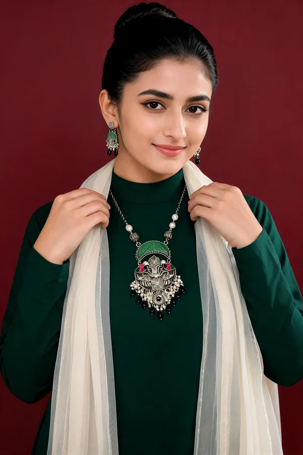 Vaidehi_Necklace_Set_Black_Green