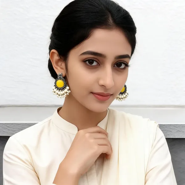 Ruvisha_Stud_Earring_Yellow