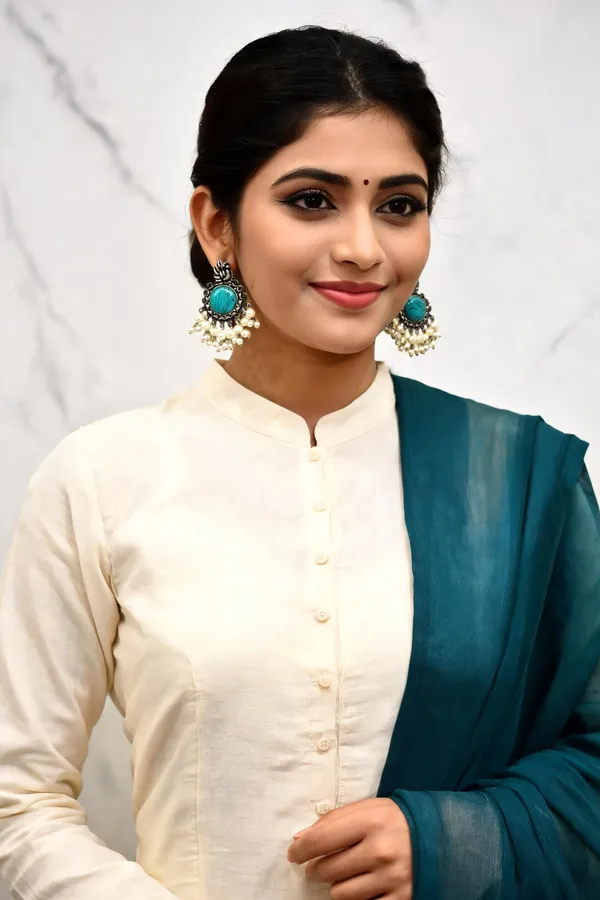 Ruvisha_Stud_Earring_Turquoise