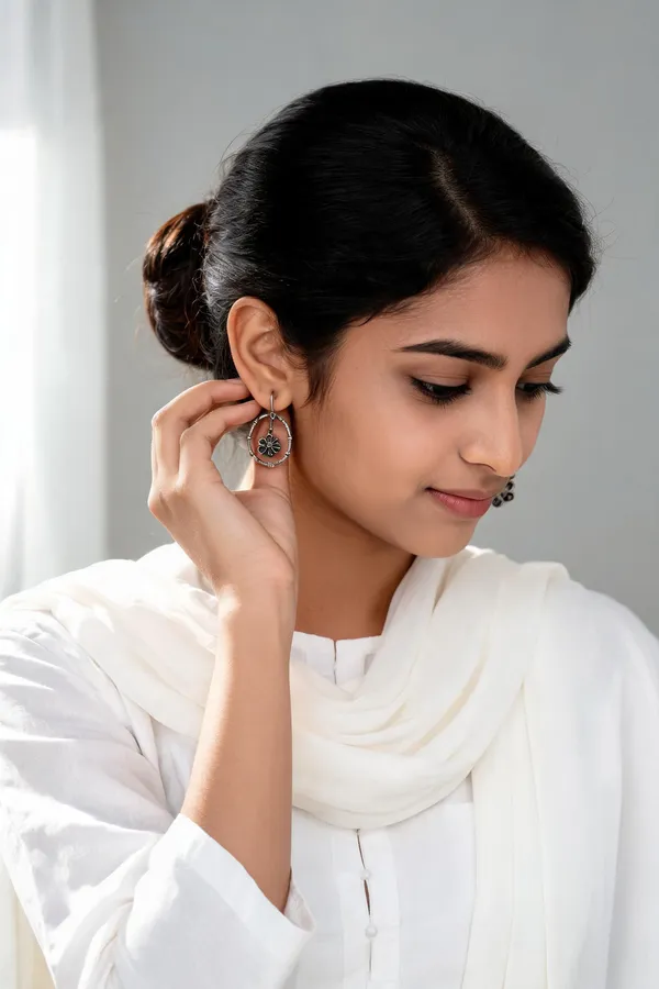 Yamya_Hook_Earring
