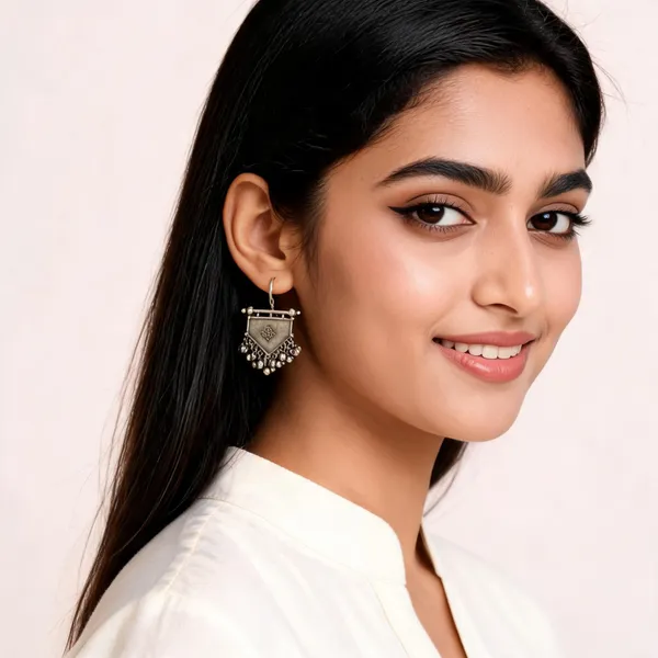 Vrisika_Hook_Earring